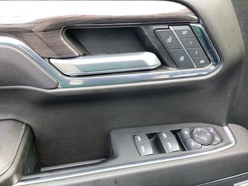 Used 2023 Chevrolet Silverado 1500 LTZ image 13