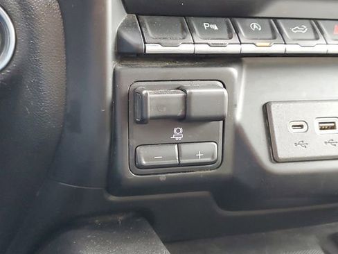 Used 2019 GMC Sierra 1500 AT4 w/ AT4 Preferred Package AWD/4WD image 28