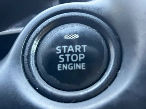 Used 2017 MAZDA MAZDA3 Sport FWD image 31