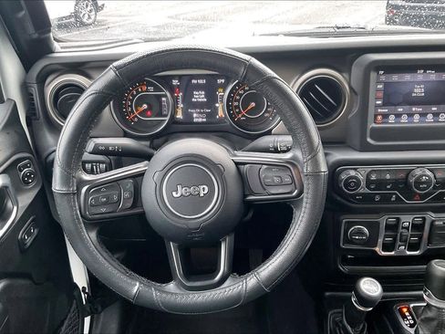 Used 2020 Jeep Gladiator Sport w/ Quick Order Package 24S image 8
