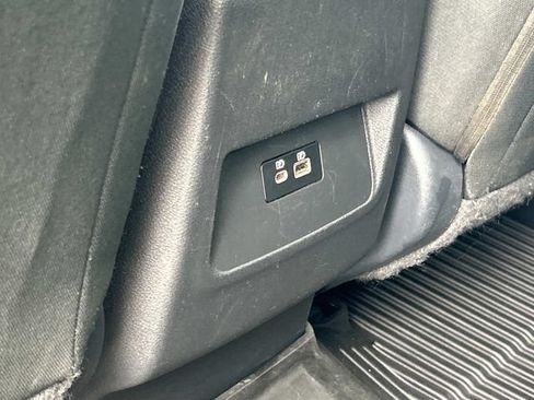 Used 2024 Nissan Frontier PRO-4X w/ Technology Package AWD/4WD image 19