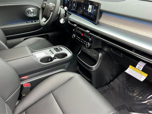 New 2026 Hyundai Ioniq 9 SEL image 17
