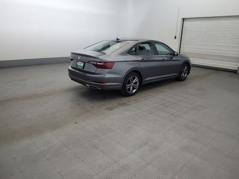 Used 2020 Volkswagen Jetta R-Line w/ R-Line Cold Weather Package FWD image 9