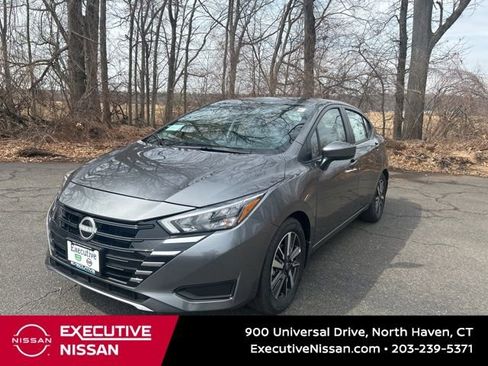 Used 2025 Nissan Versa SV w/ Trunk Package image 8