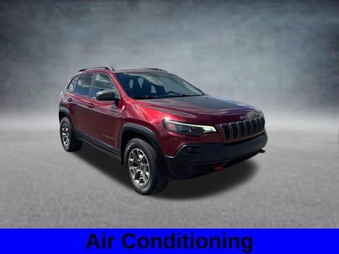 Used 2020 Jeep Cherokee Trailhawk w/ Cold Weather Group AWD/4WD image 4