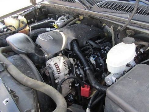 Used 2003 GMC Sierra 2500 SLE w/ Skid Plate Package AWD/4WD image 20