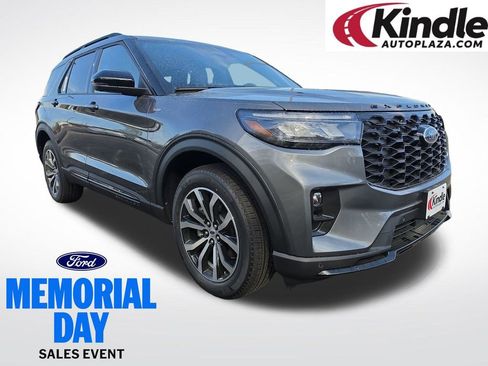 New 2026 Ford Explorer ST-Line AWD/4WD image 1