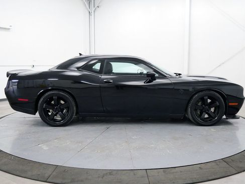 Used 2019 Dodge Challenger SRT Hellcat Redeye RWD image 8