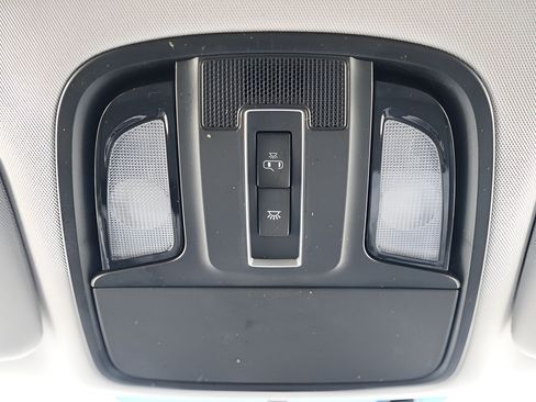 Used 2019 Kia Sorento FWD V6 image 19