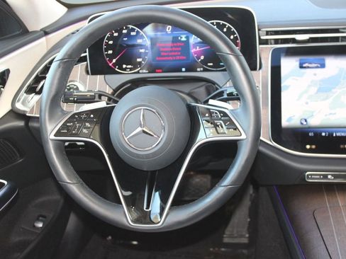 Certified 2025 Mercedes-Benz E 350 Sedan image 28