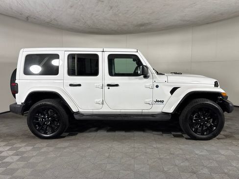Certified 2025 Jeep Wrangler Unlimited Sahara AWD/4WD image 4