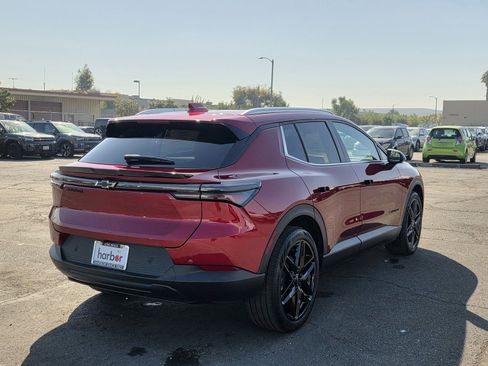 New 2026 Chevrolet Equinox EV LT w/ LPO, Blackout Package image 7