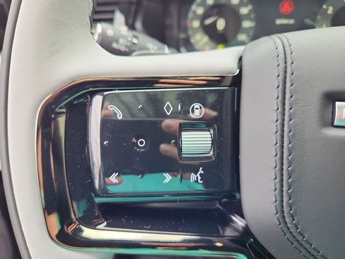 New 2026 Land Rover Range Rover Velar S image 19