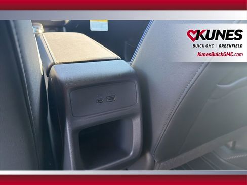 New 2026 Buick Envista Sport Touring image 37