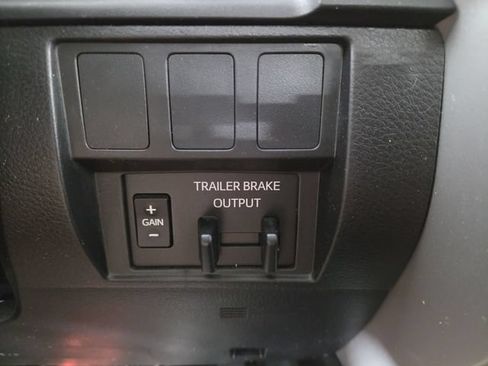 Used 2021 Toyota Tundra SR5 AWD/4WD image 26