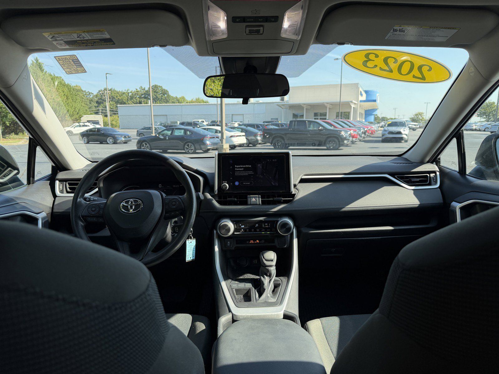 Used 2023 Toyota RAV4 LE FWD image 13