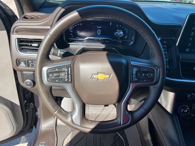 Used 2024 Chevrolet Tahoe LT w/ LT Signature Plus Package RWD image 19
