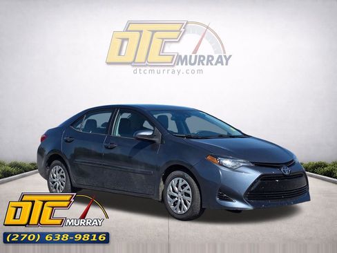 Used 2019 Toyota Corolla LE image 1