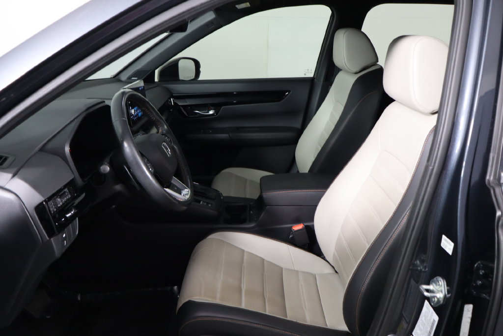 Used 2023 Honda CR-V Sport Touring image 14