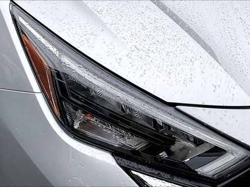 New 2025 Nissan Versa SV image 13