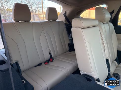 Used 2023 Acura MDX SH-AWD w/ Advance Package image 30