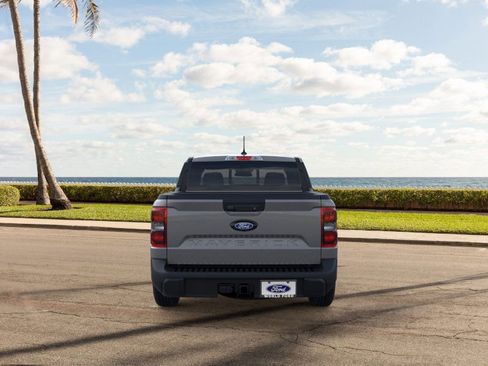 New 2026 Ford Maverick Lariat w/ Black Appearance Package image 21