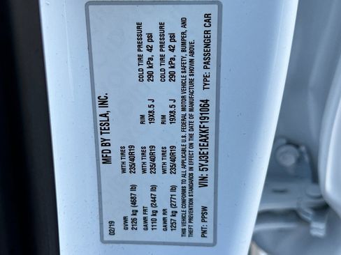 Used 2019 Tesla Model 3 Mid Range image 31