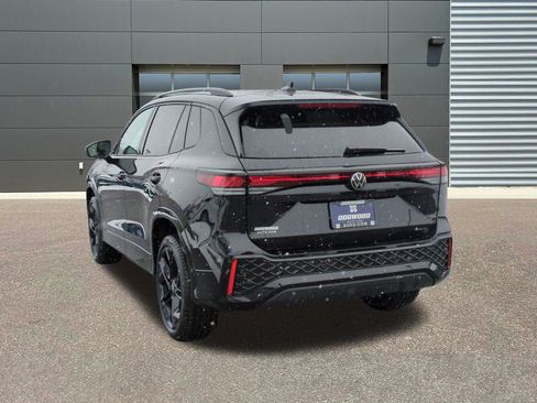 New 2026 Volkswagen Tiguan SE R-Line AWD/4WD image 5