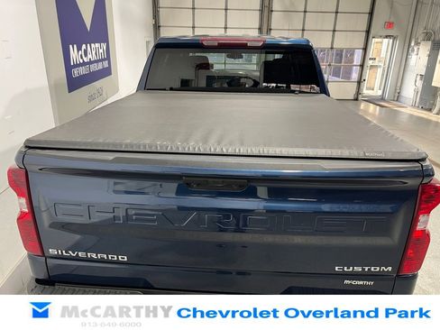 Used 2022 Chevrolet Silverado 1500 Custom image 7