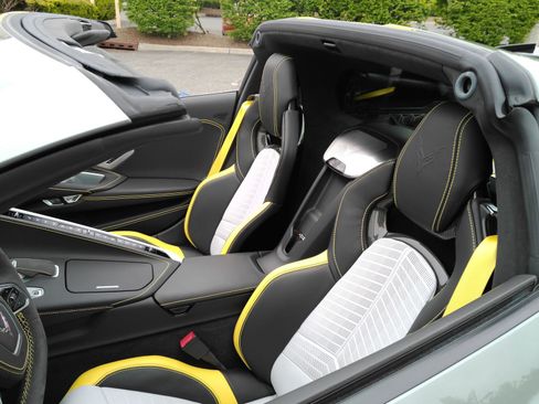 Certified 2022 Chevrolet Corvette Stingray Premium Cpe RWD image 30