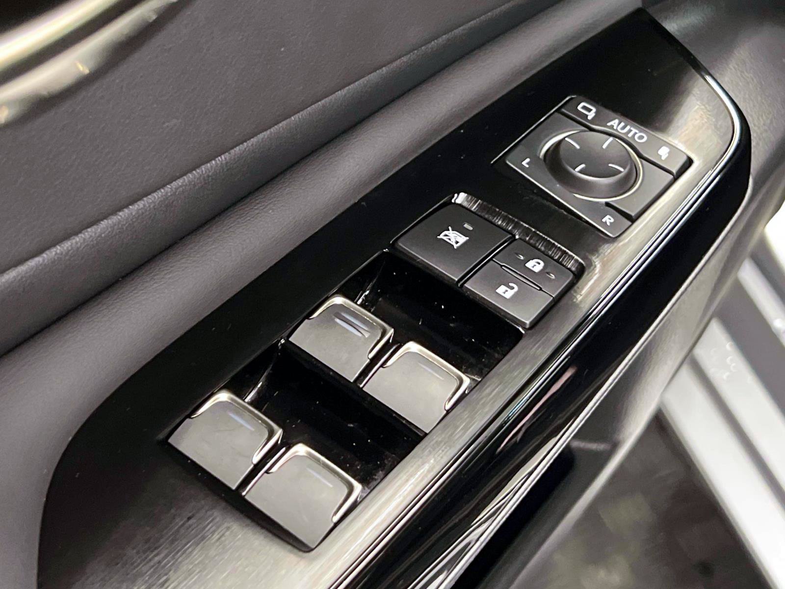 Used 2023 Lexus ES 350 w/ Premium Package FWD image 19