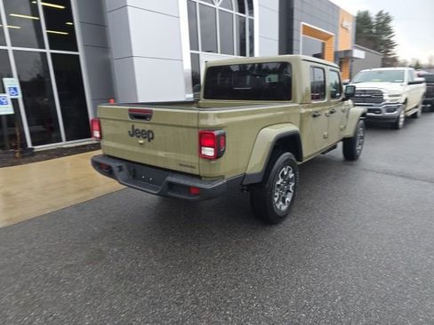 New 2026 Jeep Gladiator Sport AWD/4WD image 6