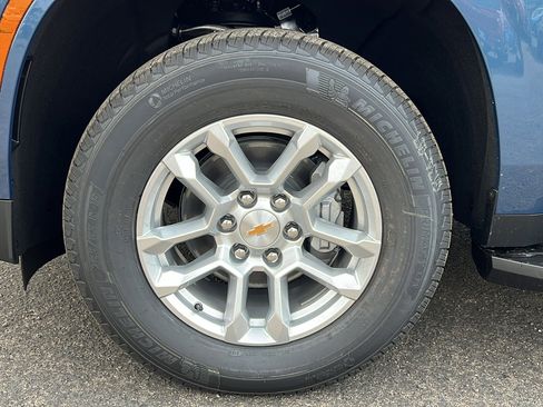 New 2025 Chevrolet Tahoe LS image 10