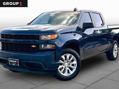 Used 2019 Chevrolet Silverado 1500 Custom w/ Custom Convenience Package AWD/4WD image 1