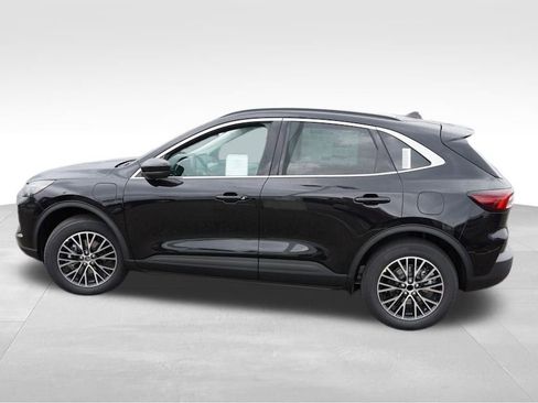 New 2025 Ford Escape SE w/ PHEV Premium Package FWD image 6