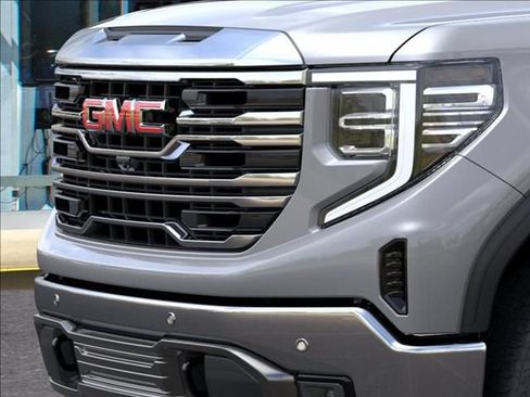 New 2026 GMC Sierra 1500 SLT w/ SLT Premium Plus Package AWD/4WD image 13