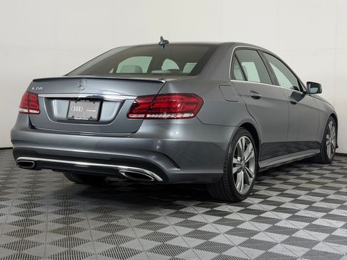 Used 2016 Mercedes-Benz E 350 Sedan image 9