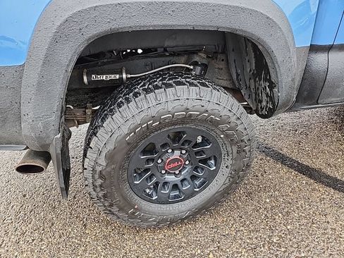 Used 2018 Toyota Tacoma TRD Pro AWD/4WD image 43