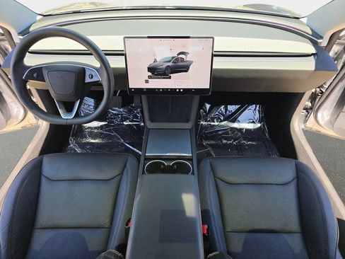 Used 2025 Tesla Model 3 Long Range RWD image 10