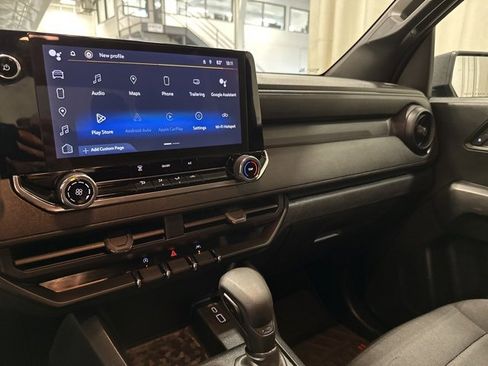 Used 2023 Chevrolet Colorado W/T image 22