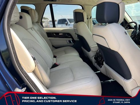 Used 2022 Land Rover Range Rover Autobiography AWD/4WD image 17