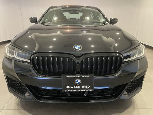 Used 2023 BMW 540i xDrive w/ M Sport Package AWD/4WD image 2