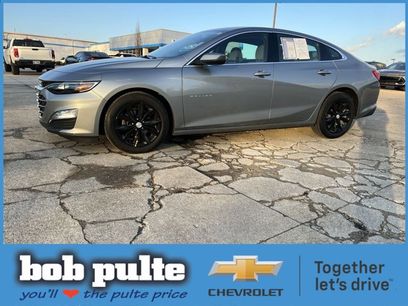 Used 2025 Chevrolet Malibu LT