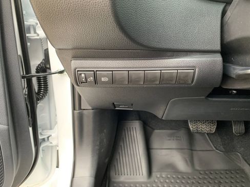 New 2026 Toyota Corolla SE image 30