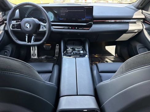 Certified 2024 BMW 530i w/ M Sport Package image 18