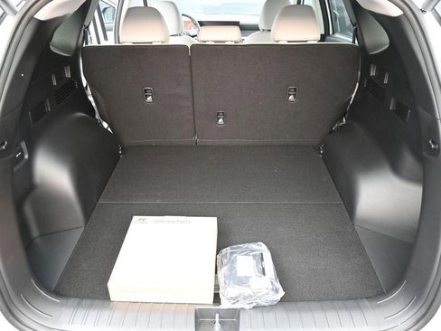 New 2025 Hyundai Tucson SEL image 24