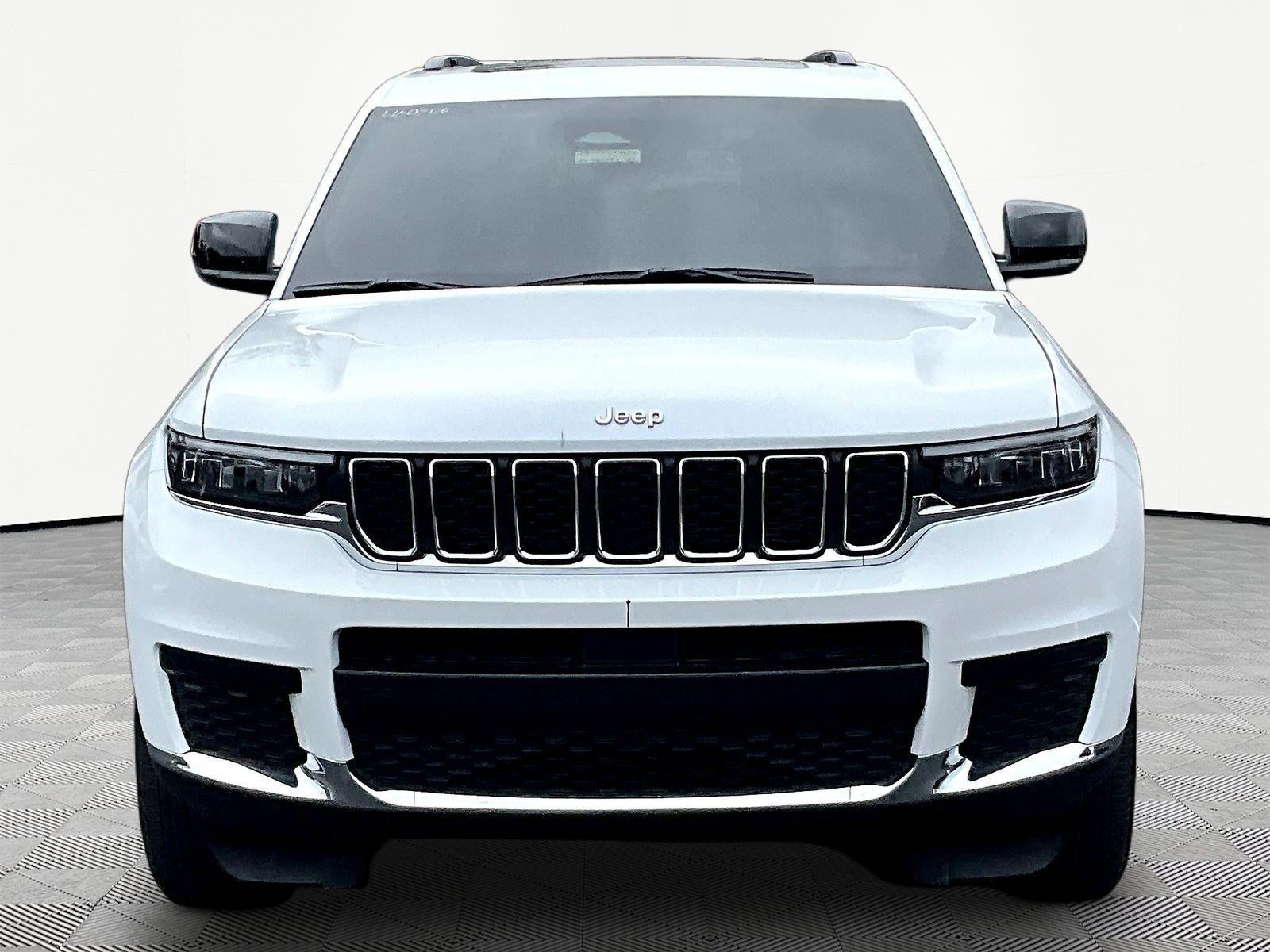 Used 2025 Jeep Grand Cherokee L Laredo w/ Luxury Tech Group I AWD/4WD image 9