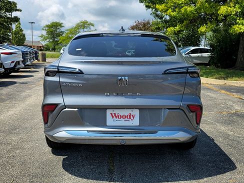 New 2026 Buick Envista Avenir FWD image 9