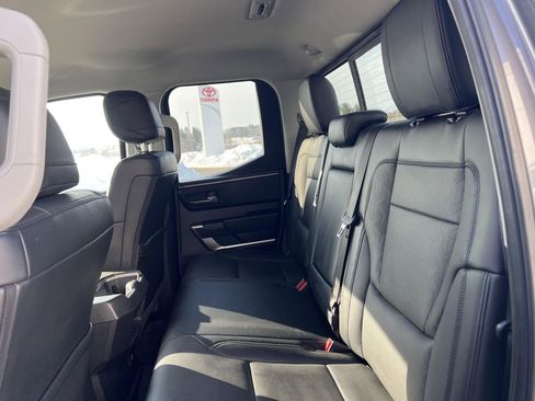 Used 2022 Toyota Tundra SR5 w/ SR5 Premium Package image 13