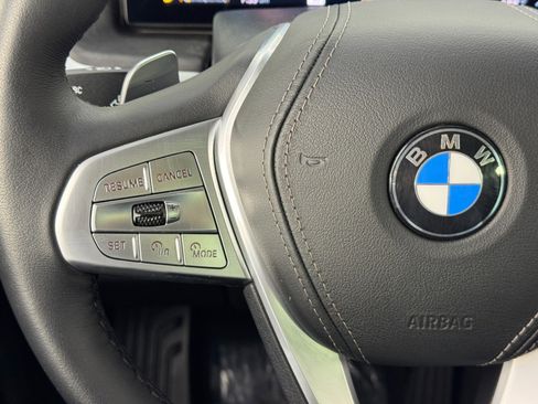 Used 2025 BMW X7 xDrive40i w/ Parking Assistance Package AWD/4WD image 23